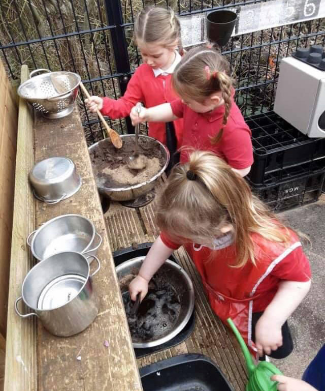 Home Thatto Heath Playdays